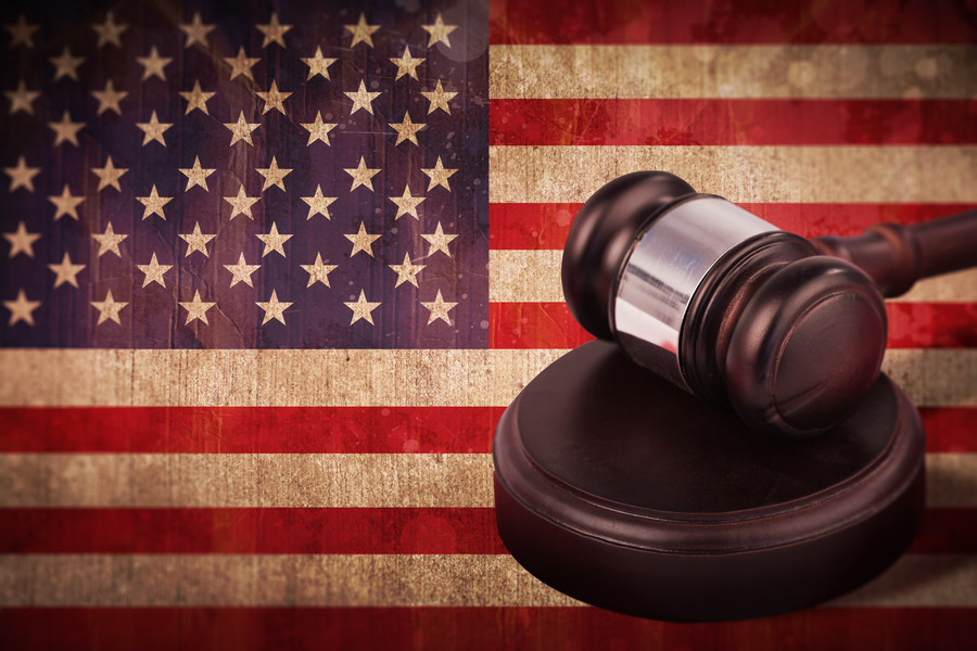 上海刑事拘留律師告訴你：親人被刑事拘留，不請律師的后果有多嚴重？