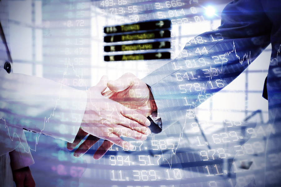 法庭上的角色邊界：上海律師會見網解釋律師在被告與家人/法律顧問溝通中的限制與建議