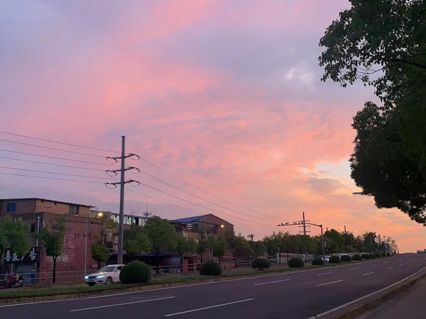 上海刑事專業(yè)律師提醒大家：找工作時(shí)擦亮眼睛，避免單位犯罪殃及自己