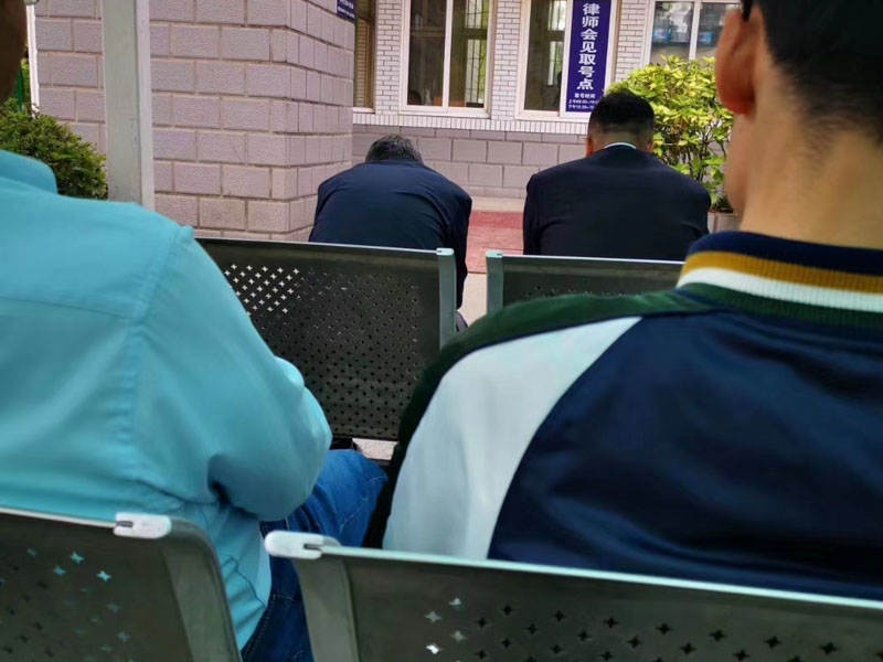 既具有法定從輕又具有法定從重處罰情節如何處理？上海本地刑事律師來回答