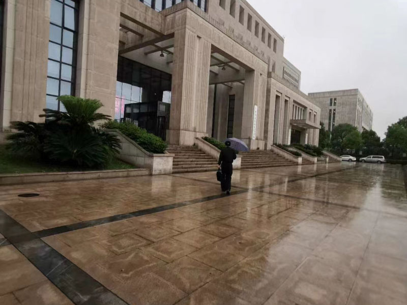 上海刑事案件找律師來講講在被告人翻供的情況下如何根據供證關系定案