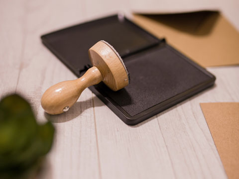 靜安區王某某盜竊罪判處緩刑律師案例