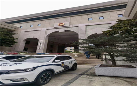 被多人強行性關系墊紙就不算強奸嗎